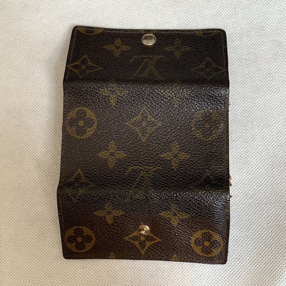 Louis Vuitton Authentic Multicles 6 Key Holder Monogram Flawed Designer Wallet - Picture 5 of 5
